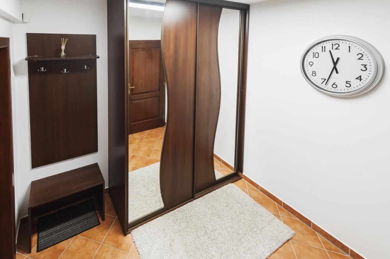 Vila Viktoria - Apartman Viktoria 2 Ruzomberok Buitenkant foto